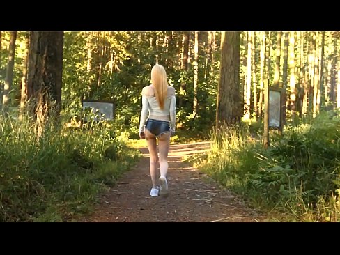 ❤️ Vakker kvinne beveger seg sakte, ikke nakenvideo ️❌ Sexvideo ved no.banglablog.top ❤